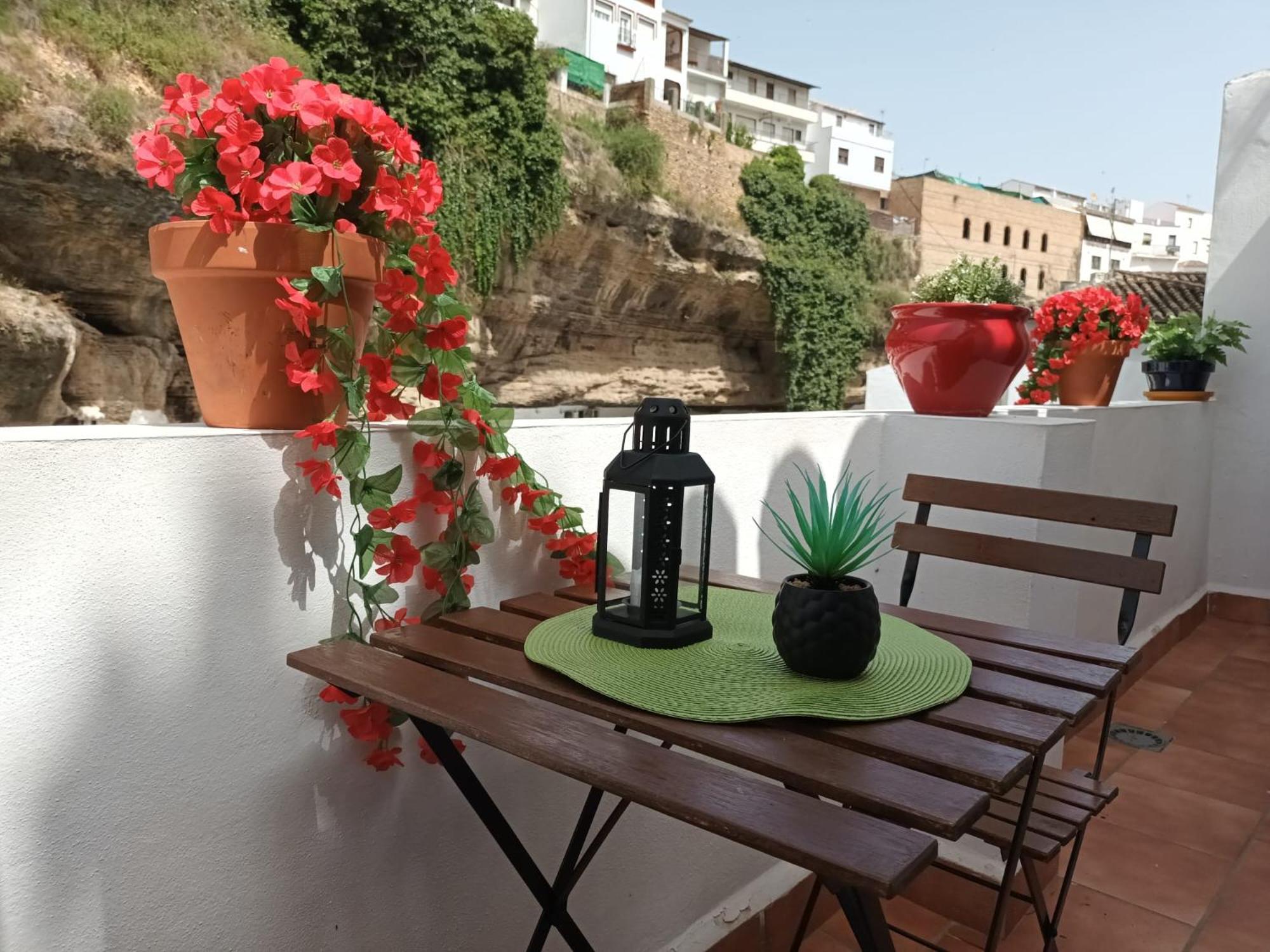 Casa Bajo La Roca Villa Setenil De Las Bodegas Eksteriør billede